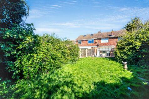 Gilbert Close - Garden