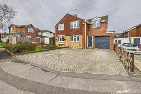 CAM03852G0-PR0593-STILL021