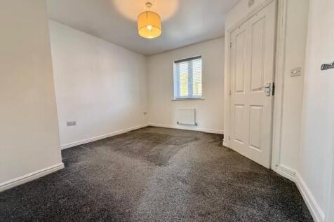 shuters grove bedroom.jpg