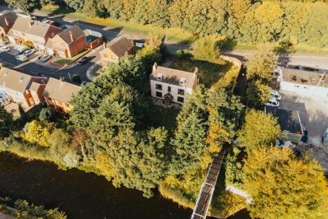 Moss Bank drone-8.jpg