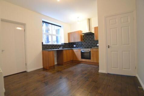 2 Coronation Cottages Kitchen Dining Area.jpg