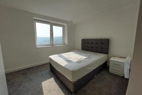 Wheatley Court, Halifax, West Yorkshire, HX2 photo 4