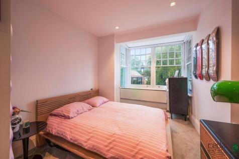 Wellfield Avenue, Muswell Hill N10 photo 3
