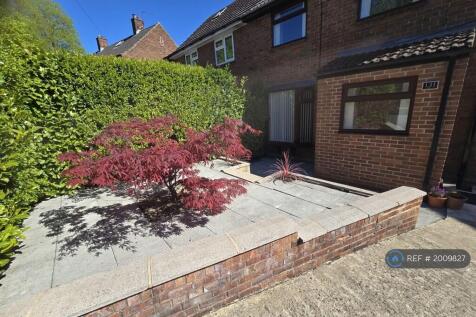 Tinshill Lane, Leeds, LS16 photo 3