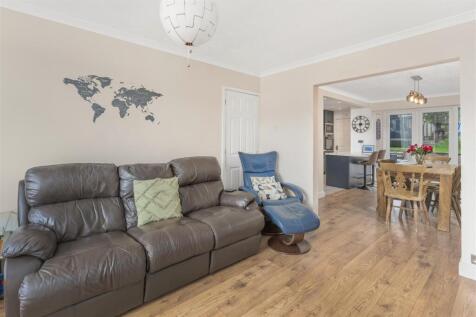 105 Sinclair Avenue, Banbury-4.jpg