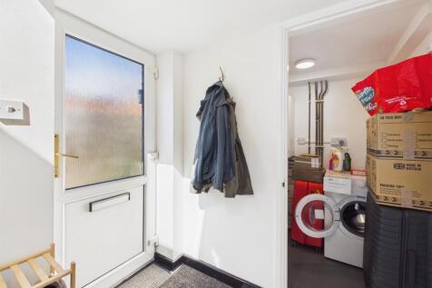 Utility cupboard