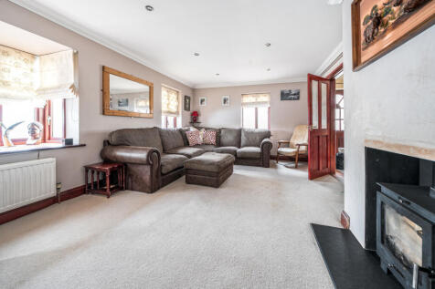 1336212-8-689cf64...