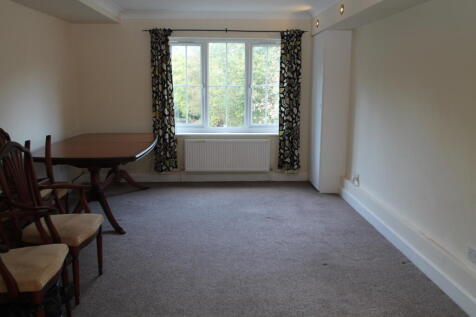 Aspen Vale , Whyteleafe , CR3 photo 4