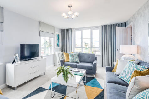 Craigston 4 bedroom home, lounge