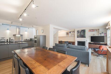 Ennismore Mews, Knightsbridge, London SW7 photo 4