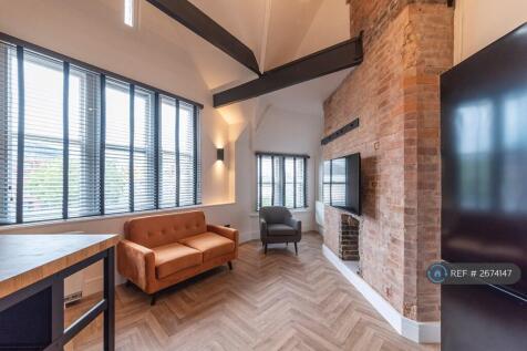 Lounge/Dining/Kitchen