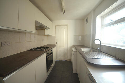 Three bedroom house to rent Netley Road, Ilford I