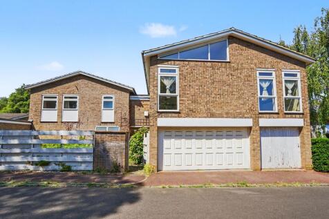10 Ryecotes Mead, Dulwich, London SE21 7EP