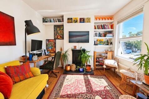 living room 3.jpg