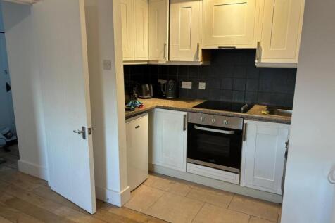 WhatsApp Image 2025-05-23 at 10.46.45 (11).jpeg