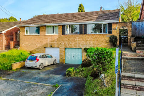 2 bedroom Semi Detached Bungalow for sale