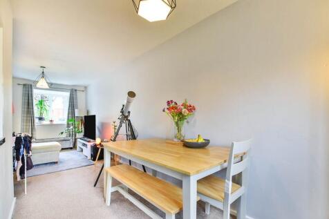 Norbreck Avenue, Cheadle, Cheshire, SK8 photo 3