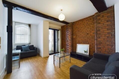 Living Room.jpg