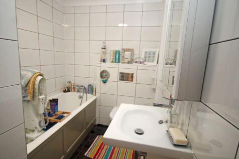 Ground floor bathroom