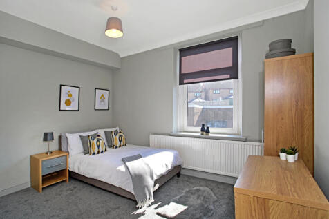 Modern 4-Bed HMO ¿ Fully Furnished, All Bills I