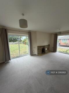 Reading Road, Wokingham, RG40 photo 5