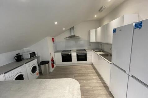 Flat 3, Trinity Square, Trinity Street, Leamington Spa photo 3