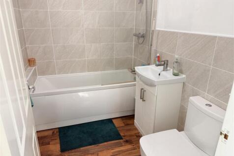 Johnson Street, Lower Hopton, Mirfield photo 4