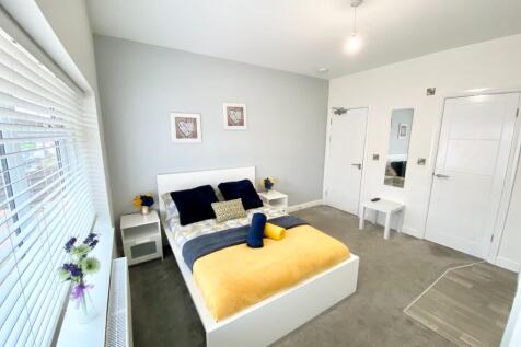 Spacious Room