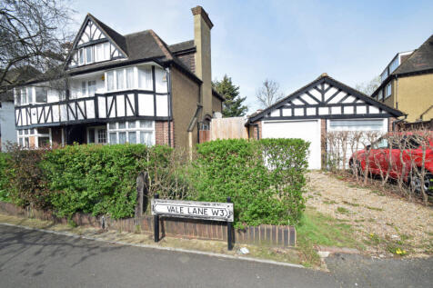 London, W3 - property photo