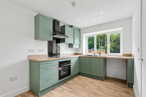Kitchen_2.jpeg