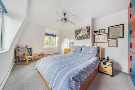 1324383-1-68793a4eee7d1