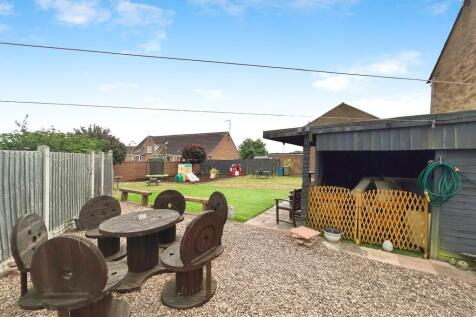 726a90df-WhatsApp...