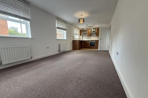 Lounge / Kitchen Area