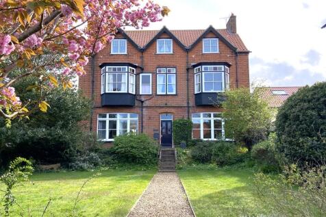 Click to visit Rightmove listing