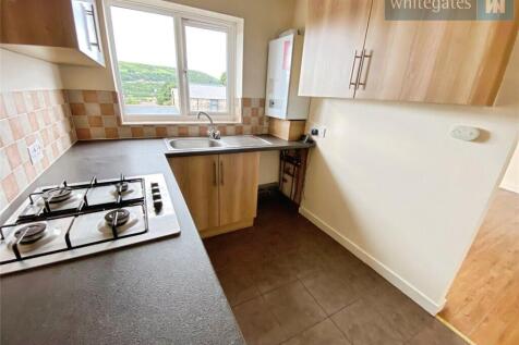 Nant Court, Park Road, Coedpoeth, Wrexham photo 4