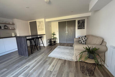 Elmes Road, Bournemout, BH9 2SY photo 3