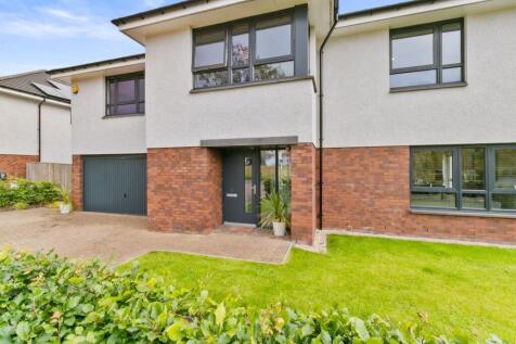 5 bed, 5 bath Detached in Glasgow - Photo 7