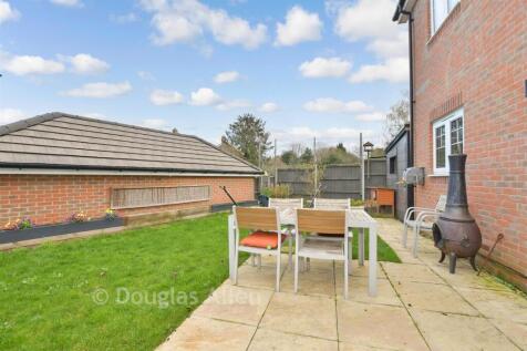 Patio / Decking