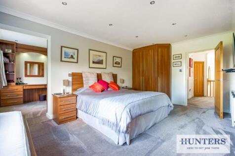 98335_62-Westgate-Guiseley  (15) - Copy_low.jpg