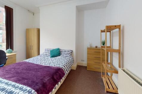 Thornville Crescent, Hyde Park, Leeds LS6 1JH photo 4