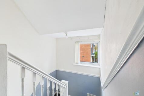 CAM03111G0-PR0418...