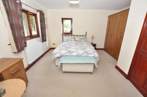 Rear bed 1 Main bedroom with ensuite