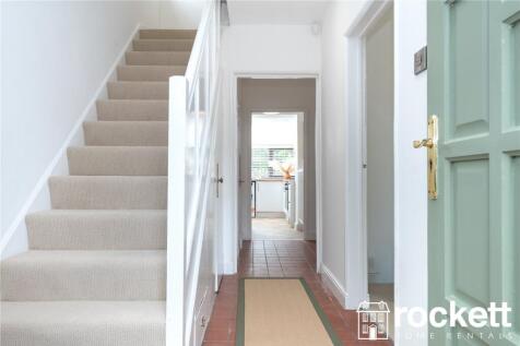 Underwood Road, Newcastle-Under-Lyme, Staffordshire, ST5 photo 3