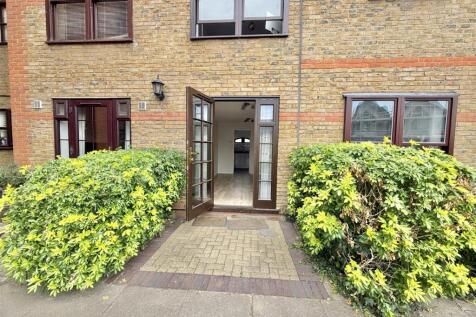 Wickhams Wharf, Ware photo 2