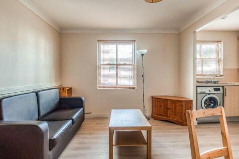 7 Packington Place, Chapel Street photo 4