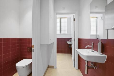 20f4b2GCCSLOA  35 Duke St  WC Original 6.JPG