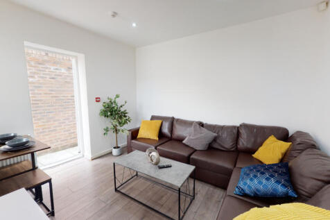 6-bed house on Langton Road, Liverpool, £3,874/mo