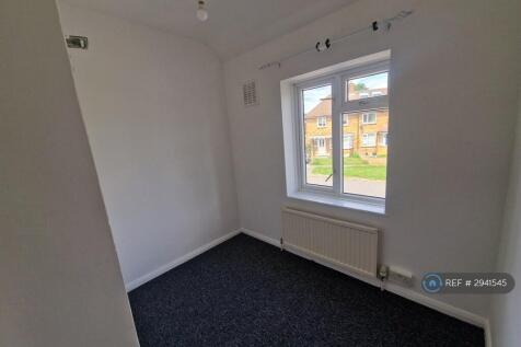 Coates Way, Watford, WD25 photo 5