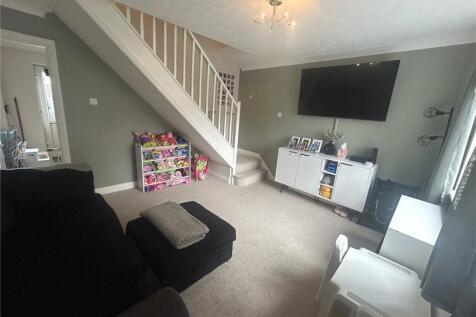 Lumley Close, Salisbury, Wiltshire, SP2 photo 3