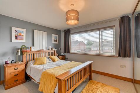 67 Duchess Drive-02.jpg